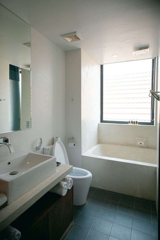 Hari Residence & Spa Deluxe Twin Room, 2 Twin Beds 6