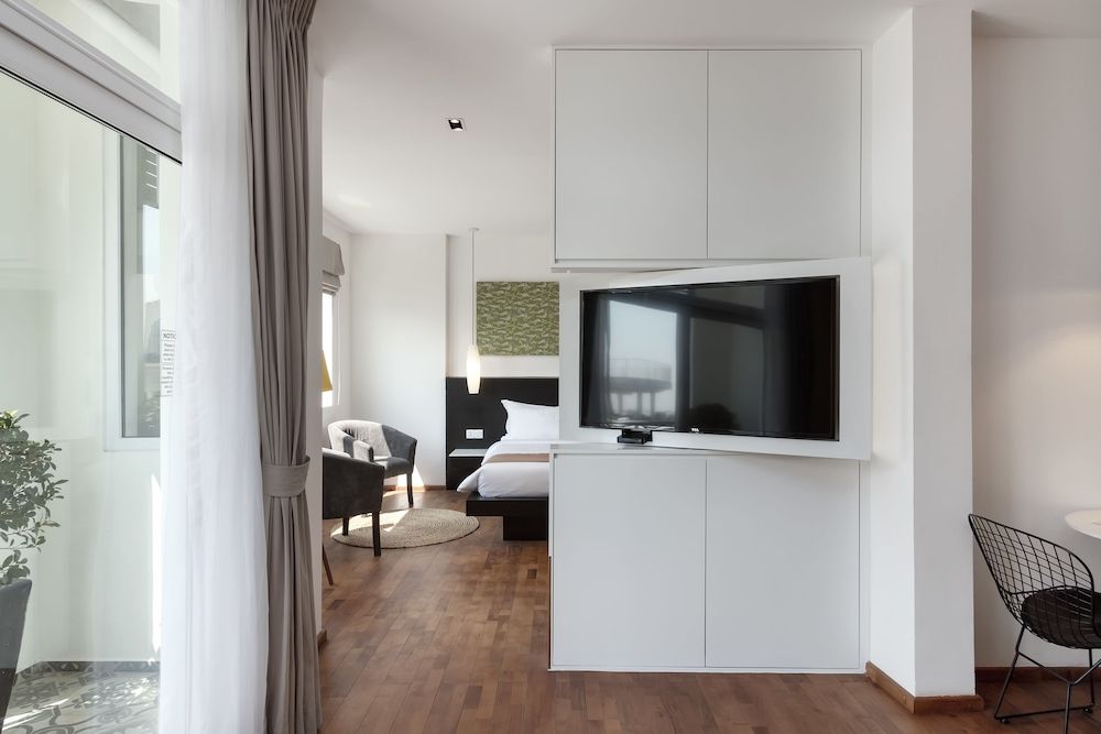 undefined Tao Riverside Residence