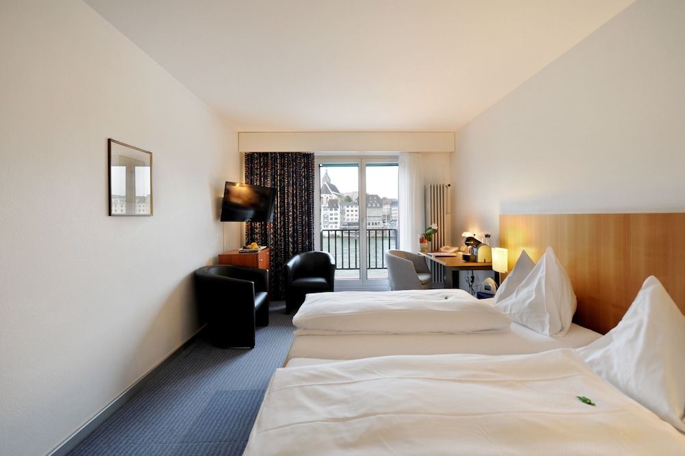 Sorell Hotel Merian Deluxe Double Room, View (River Rhine View) 3