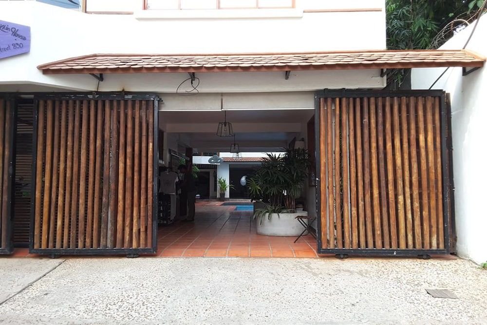 undefined YK Art House 7