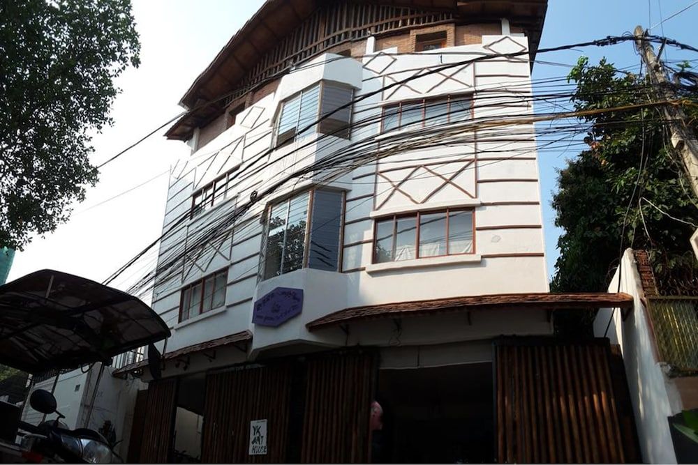 undefined YK Art House 6