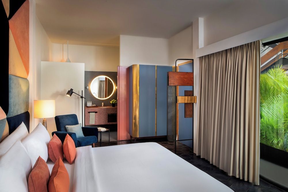 undefined Viroth's Villa 7