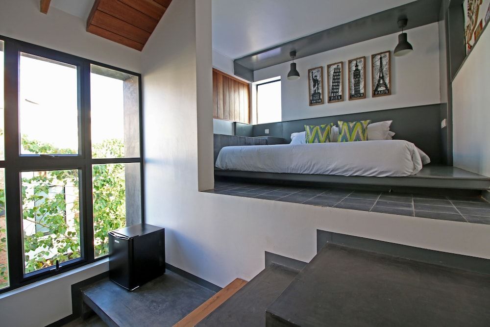 Family Room, 1 Queen Bed with Sofa bed
