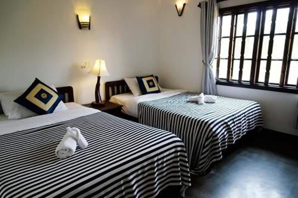 undefined Uncle Sam Villa