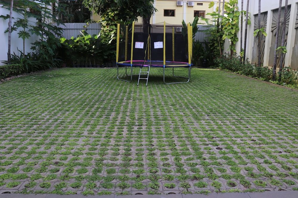 Children's play area - outdoor