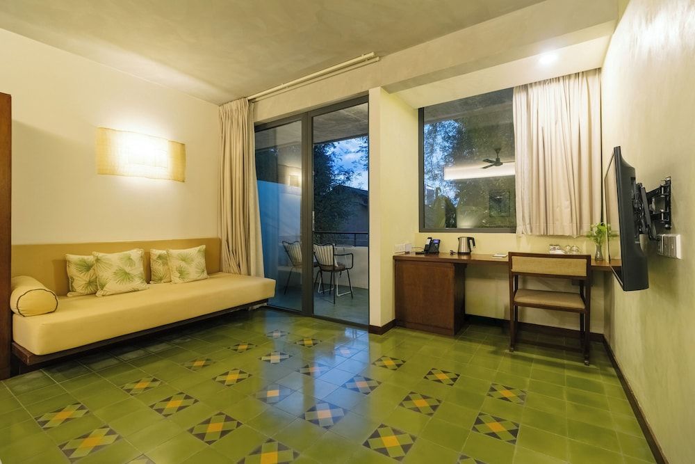 Penh House Hotel Superior Double Room 7