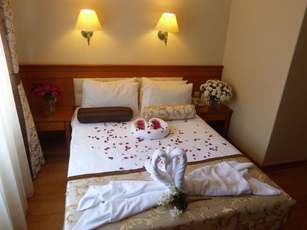 undefined Prestige Hotel Old City 10