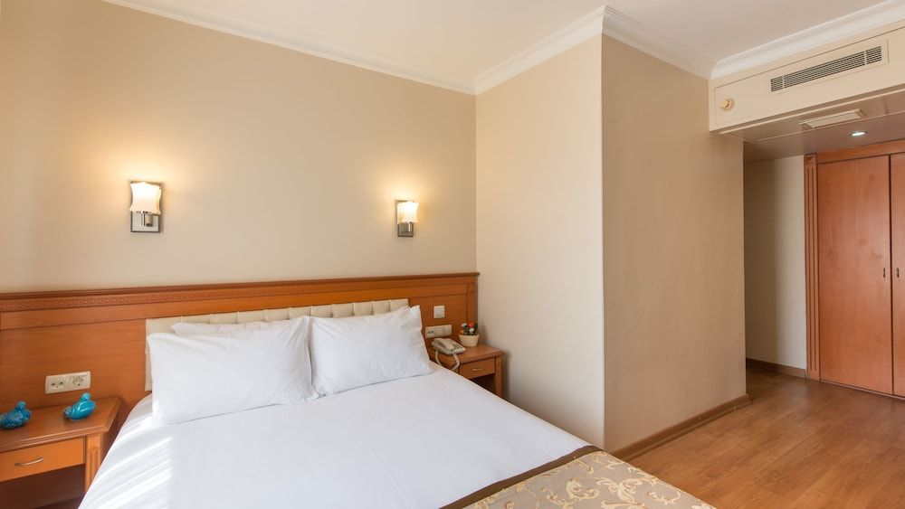 undefined Prestige Hotel Old City 10