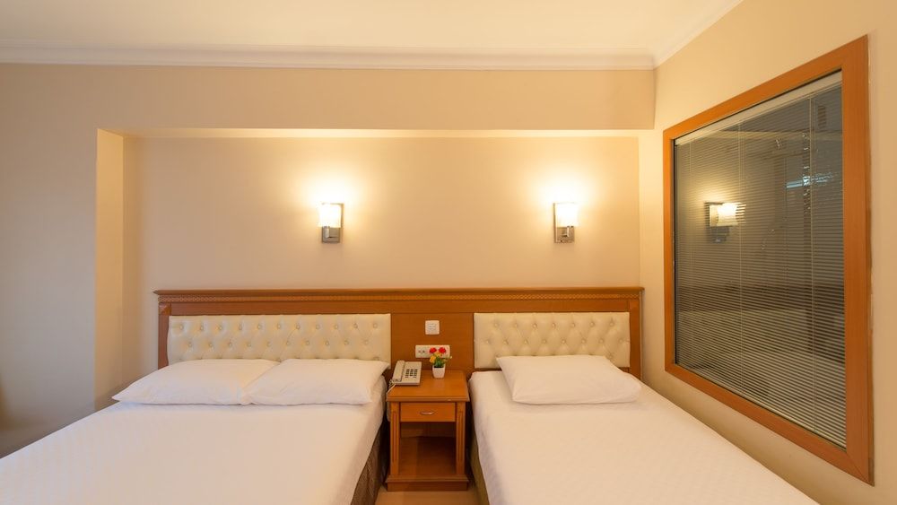 undefined Prestige Hotel Old City 7