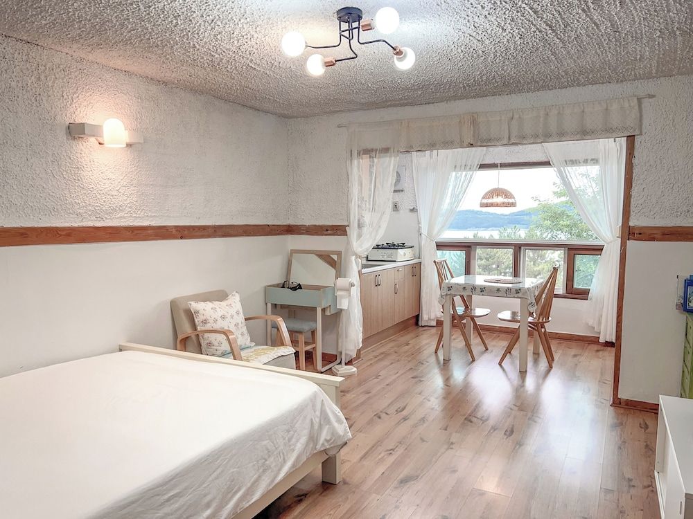 Rest pension Double Room (Sunset) 2