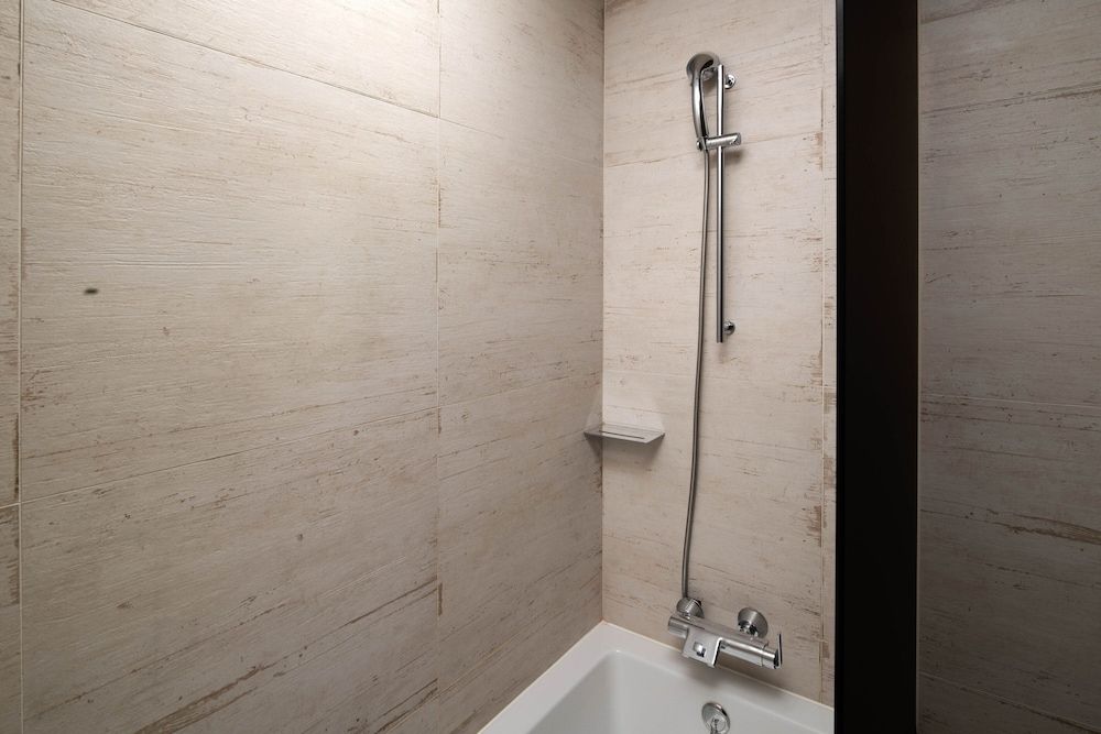 Four Points by Sheraton Seoul Gangnam Room, 1 Queen Bed, Non Smoking, City View 5