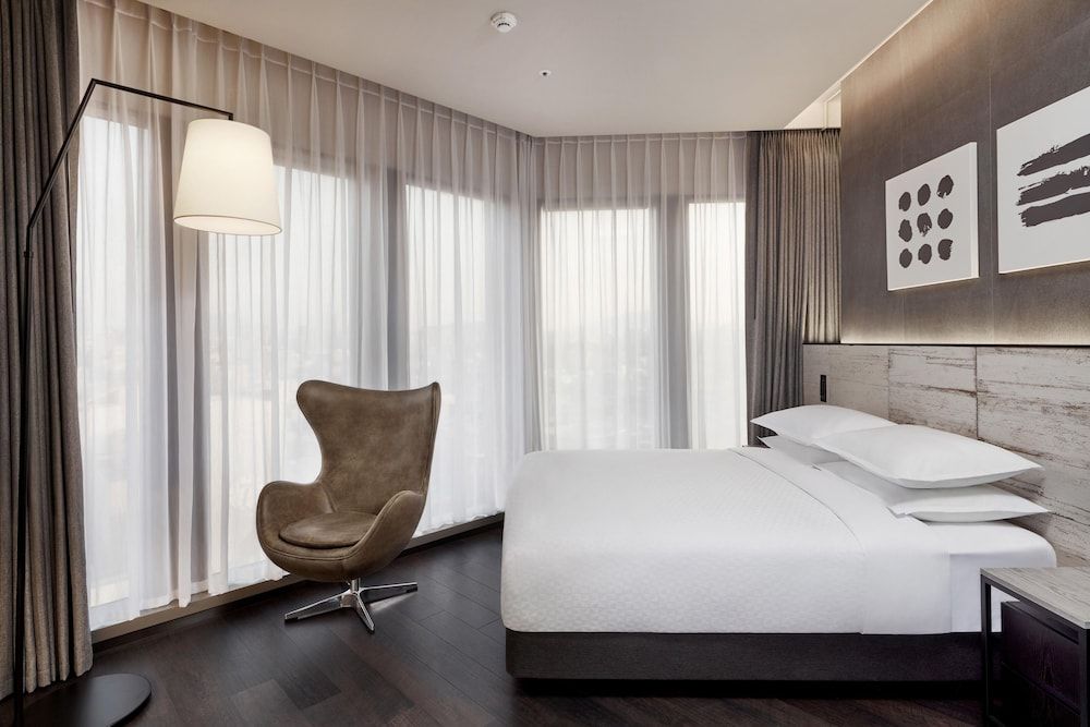 Four Points by Sheraton Seoul Gangnam Room, 1 Queen Bed, Non Smoking, City View