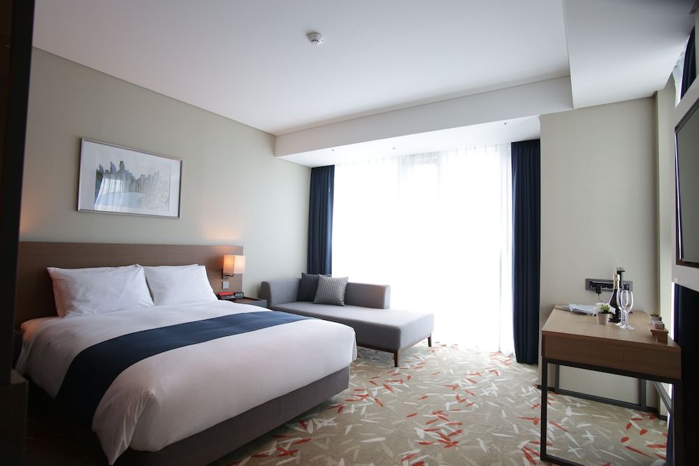 Asti Hotel Busan Station Standard Double Room, City View