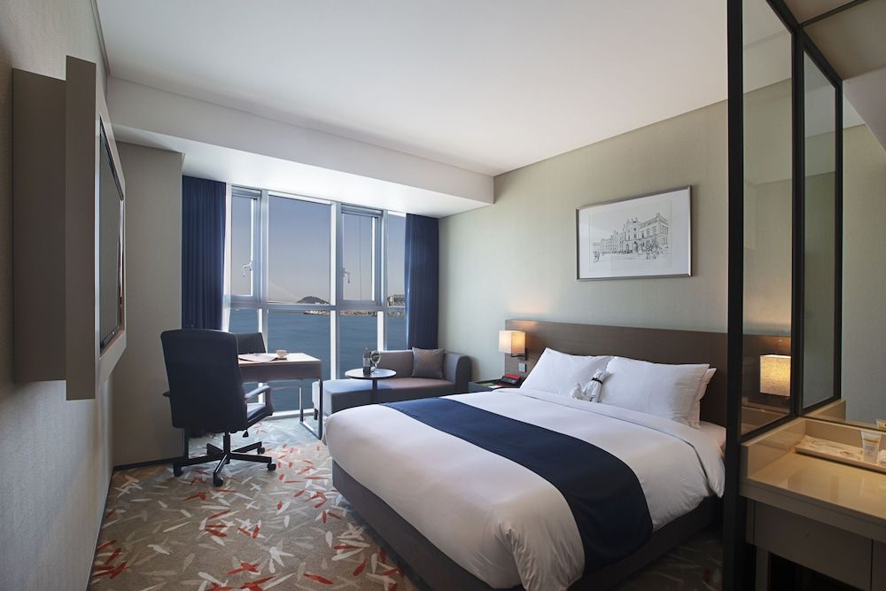 Asti Hotel Busan Station Standard Double Room, Ocean View 2