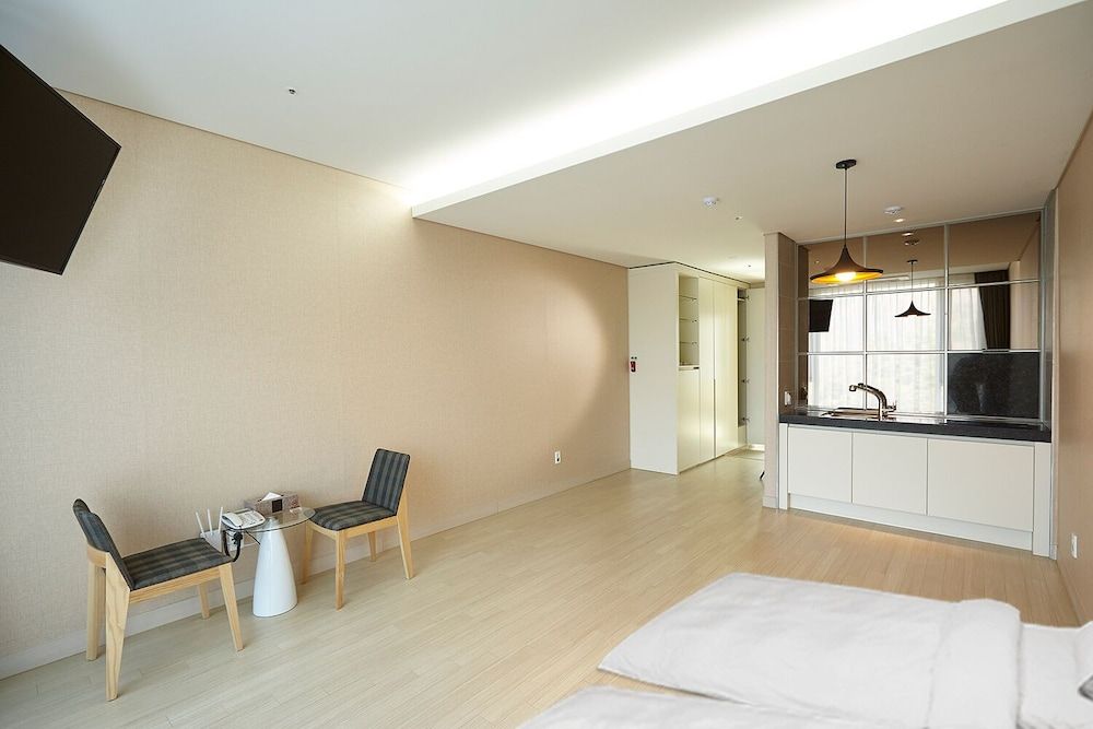 Hotel Around Pyeongchang Superior Ondol