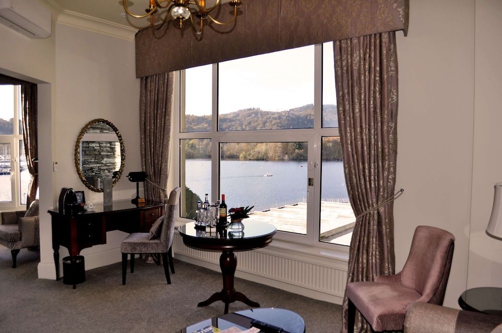 Macdonald Old England Hotel & Spa Superior Suite, 1 Double Bed 9