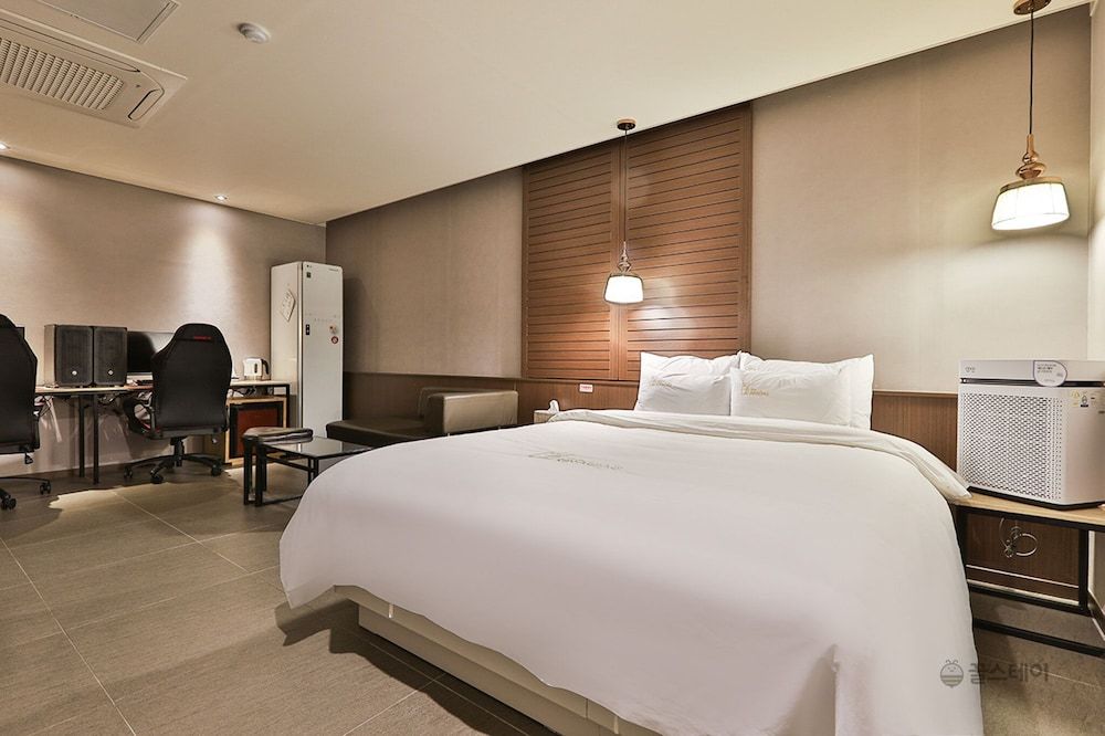 Gracias Hotel Gimhae Royal Suite 5