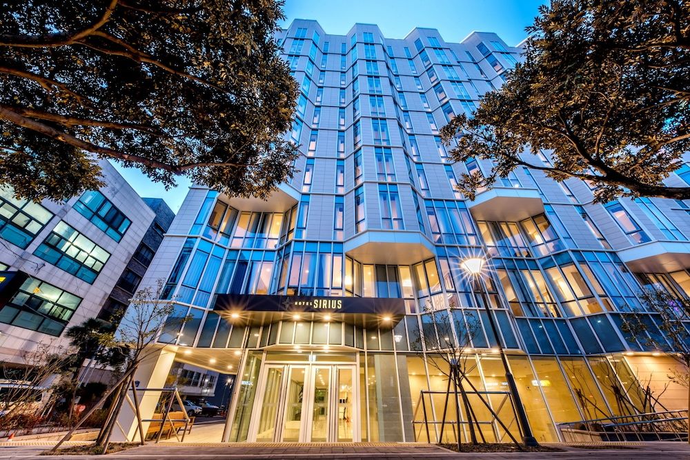 undefined Hotel Sirius 7