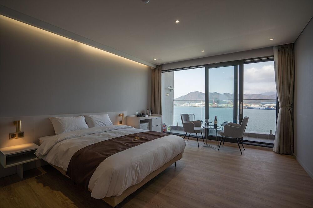 Masan Tourist Hotel Standard Double Room, Ocean View (B)