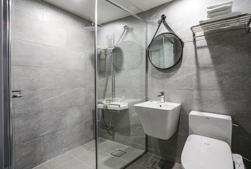 JJ Hotel Double Room, Non Smoking 5