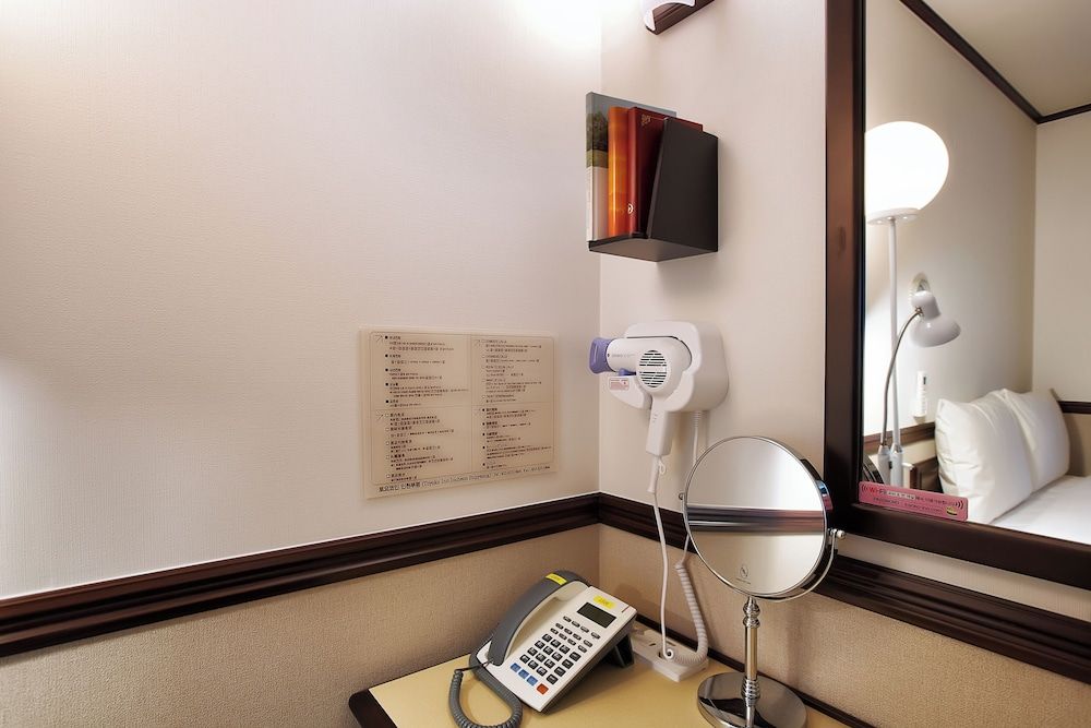 Toyoko Inn Incheon Bupyeong Double Room, Smoking 3