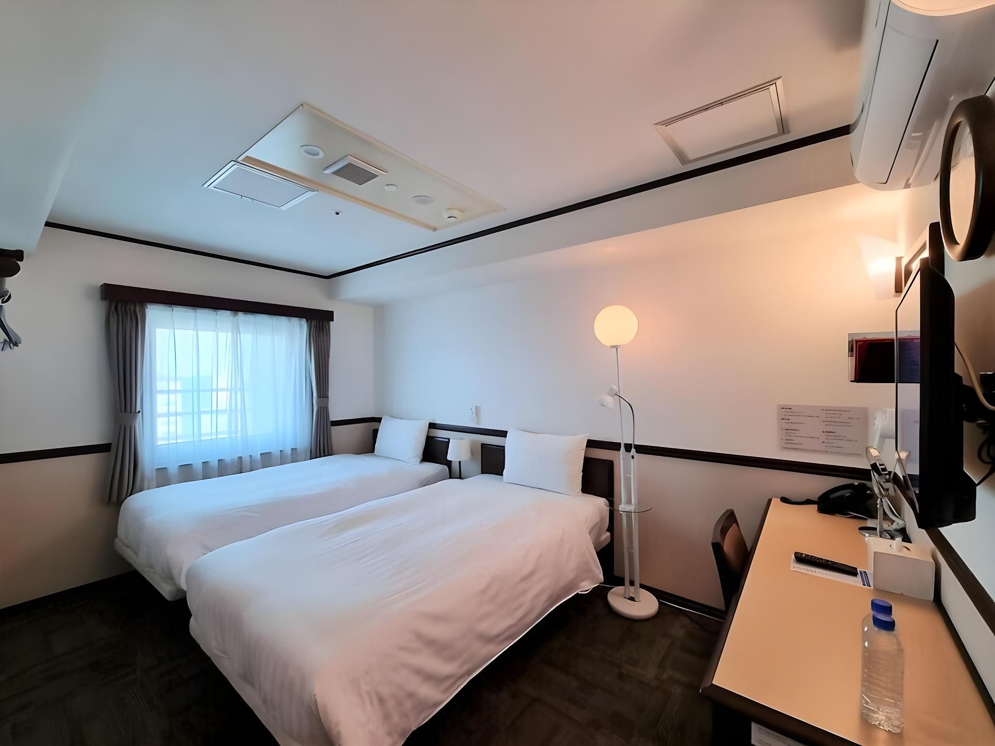Toyoko Inn Incheon Bupyeong Twin Room for 2 People - Non-Smoking