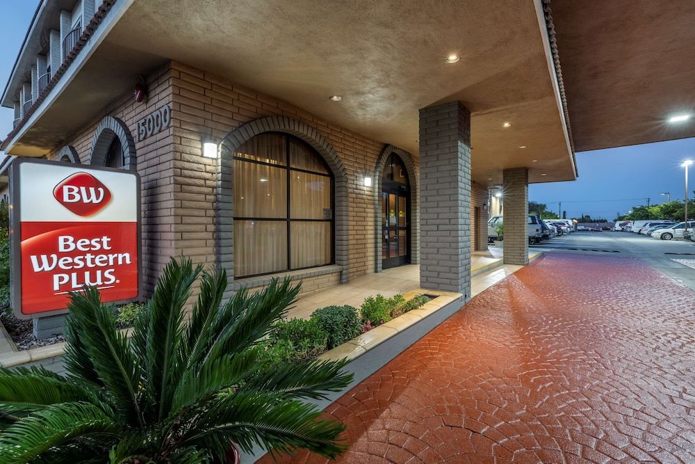 undefined Best Western Plus South Bay Hotel 2