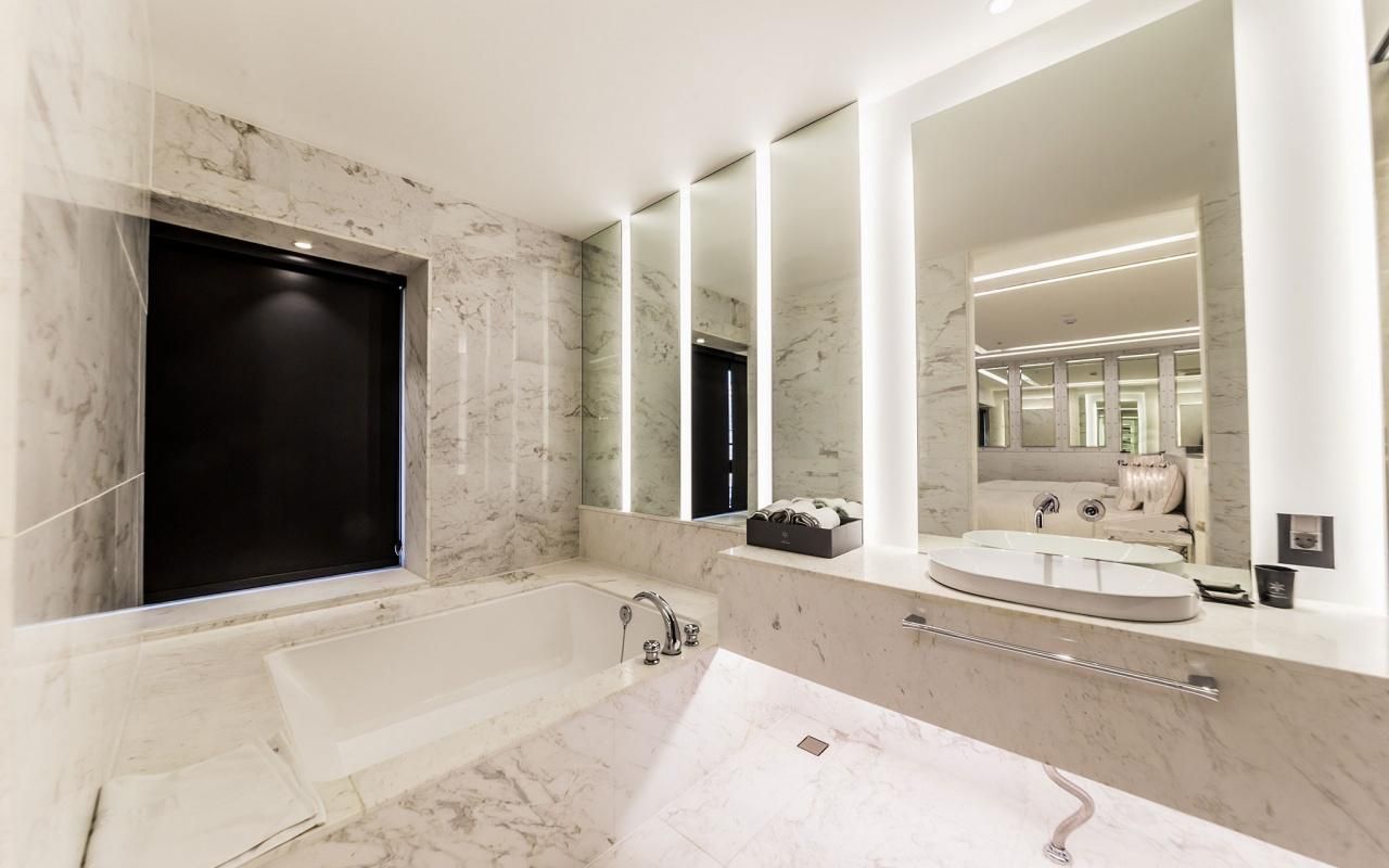 Royal Suite 1302 - Check-In After 3:00 PM