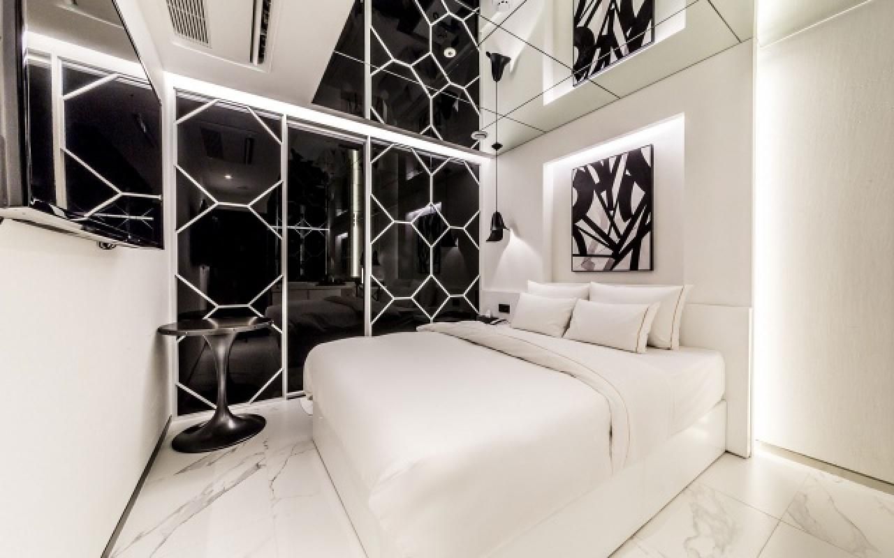 Event Room - No Parking Included, Check-In Mon-Thu 3:00 PM, Fri 6:00 PM, Sat 10:00 PM, Sun 6:00 PM