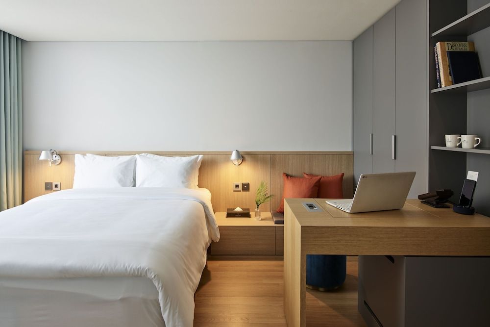 Hotel Newv Superior Double Room 3