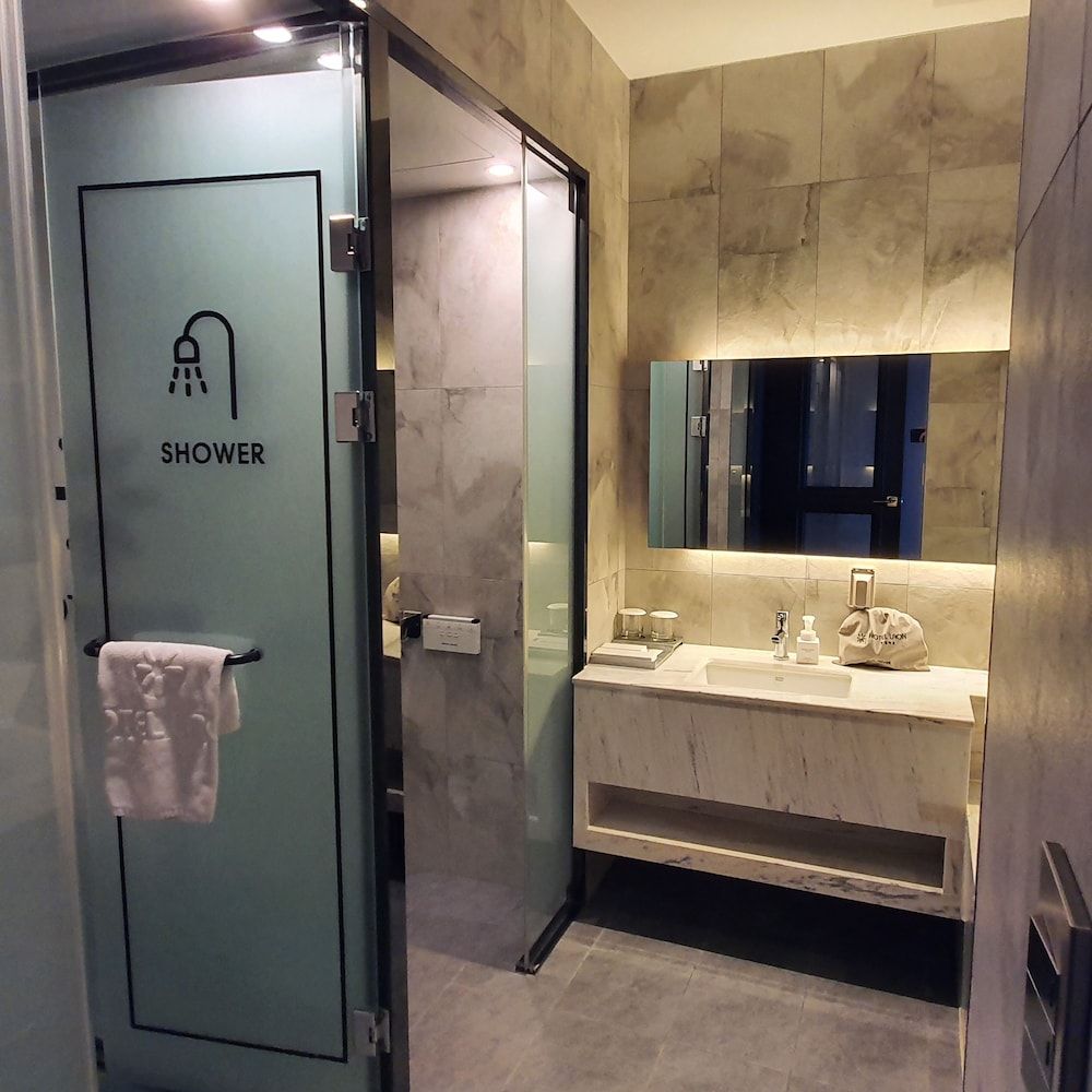 Hotel Laon Standard Double Room, Non Smoking, Partial Ocean View 8