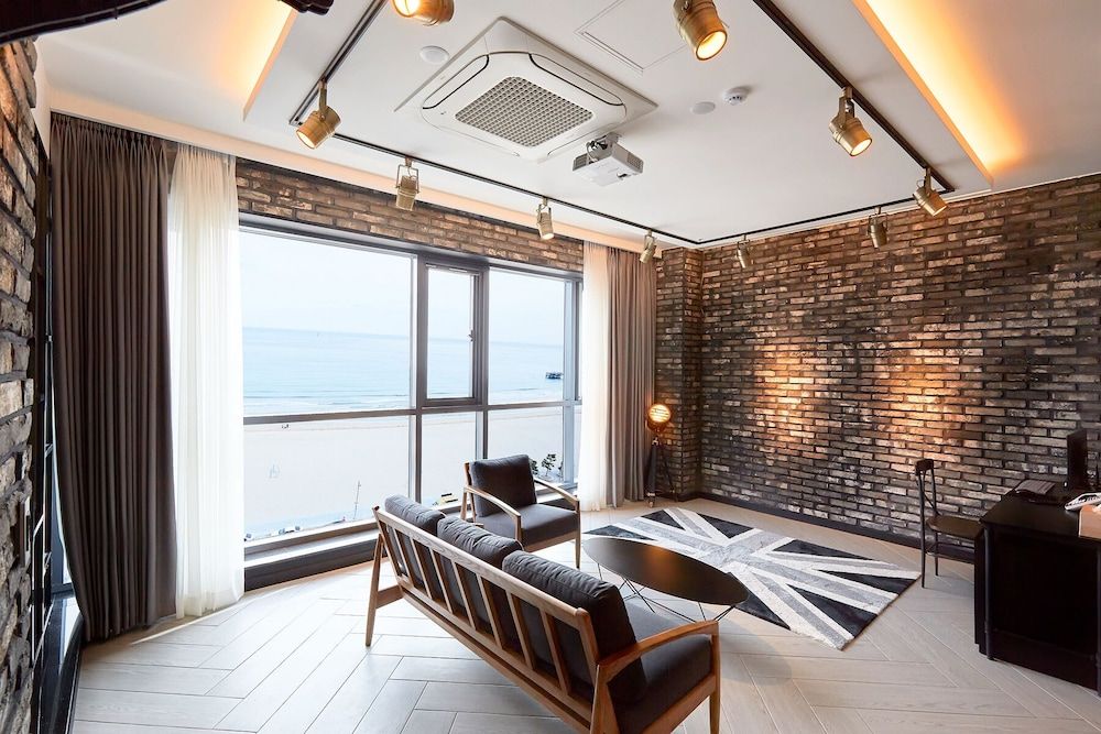 undefined Hotel Laon 4