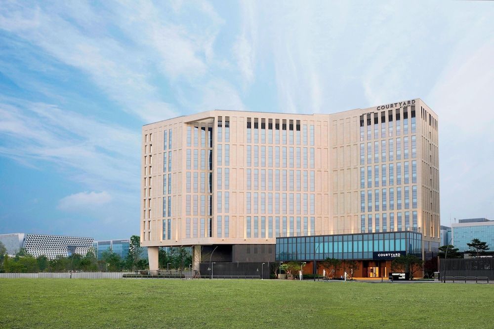 undefined Courtyard by Marriott Seoul Botanic Park 7