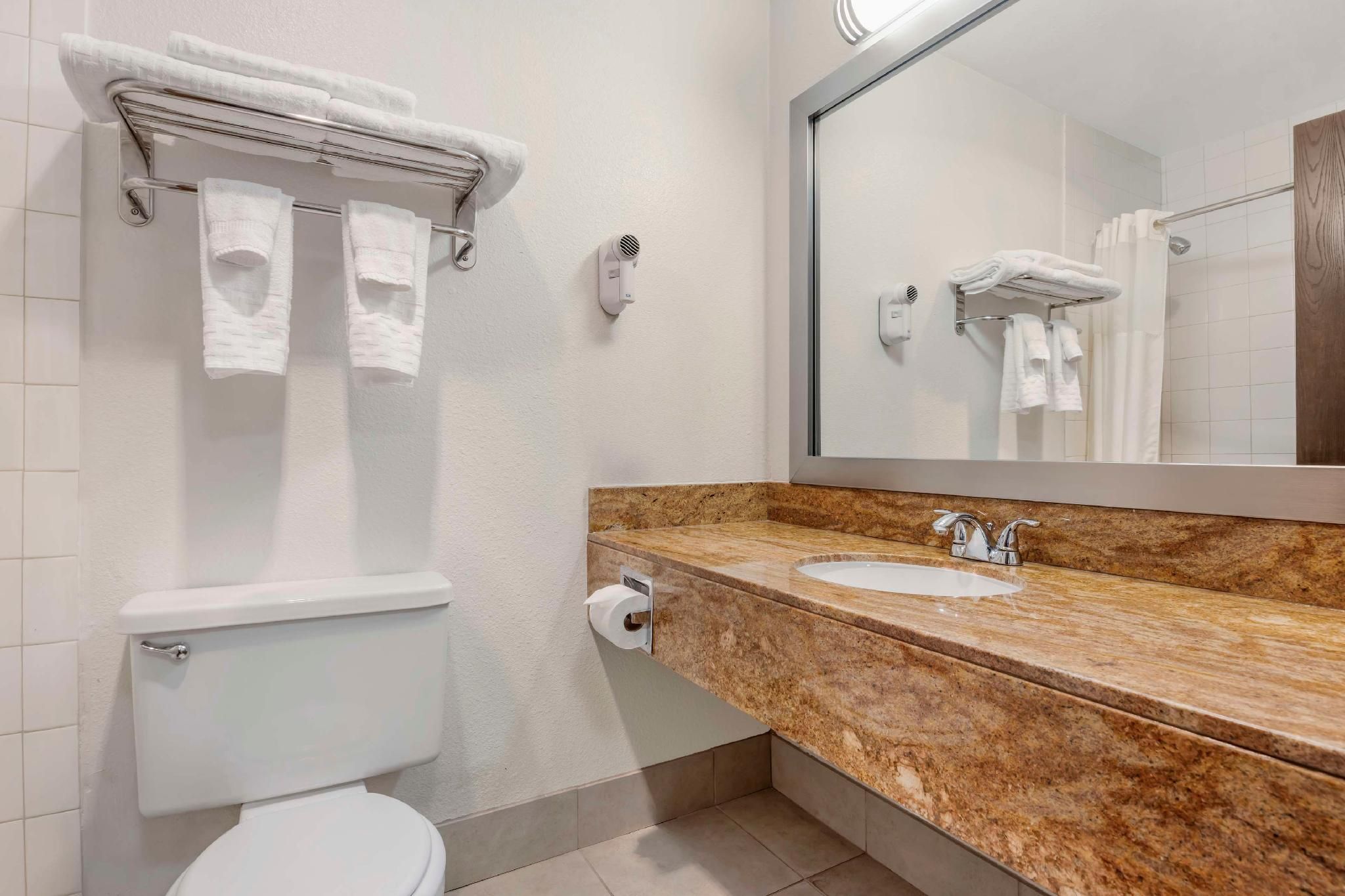 Suite - 2 Queen Beds, Nonsmoking, Full Kitchen