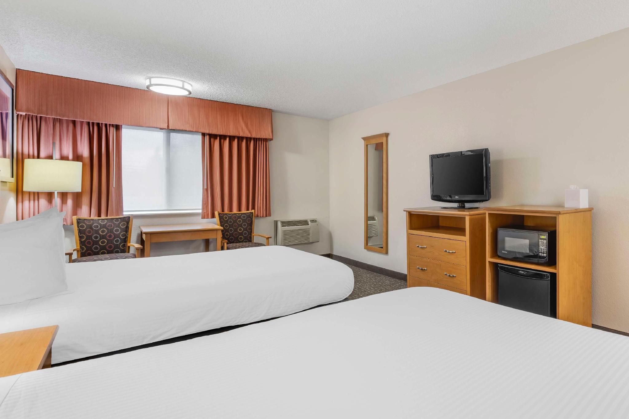 Accessibility - 2 Queen Beds, Bathtub, Nonsmoking