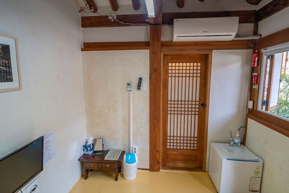 Sarangroo Summer, Autumn, Winter, Solnim 6