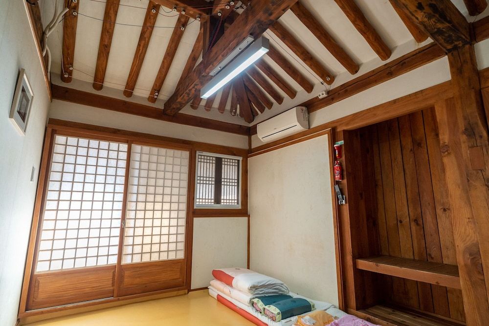 Sarangroo Sun, Star, Moon, Cloud, Wind