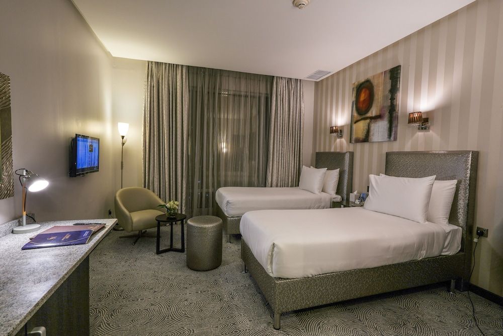 Grand Majestic Hotel Deluxe Twin Room 3