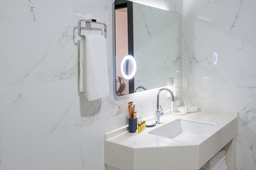 The ONE Hotel Astana Standard Single Room 4