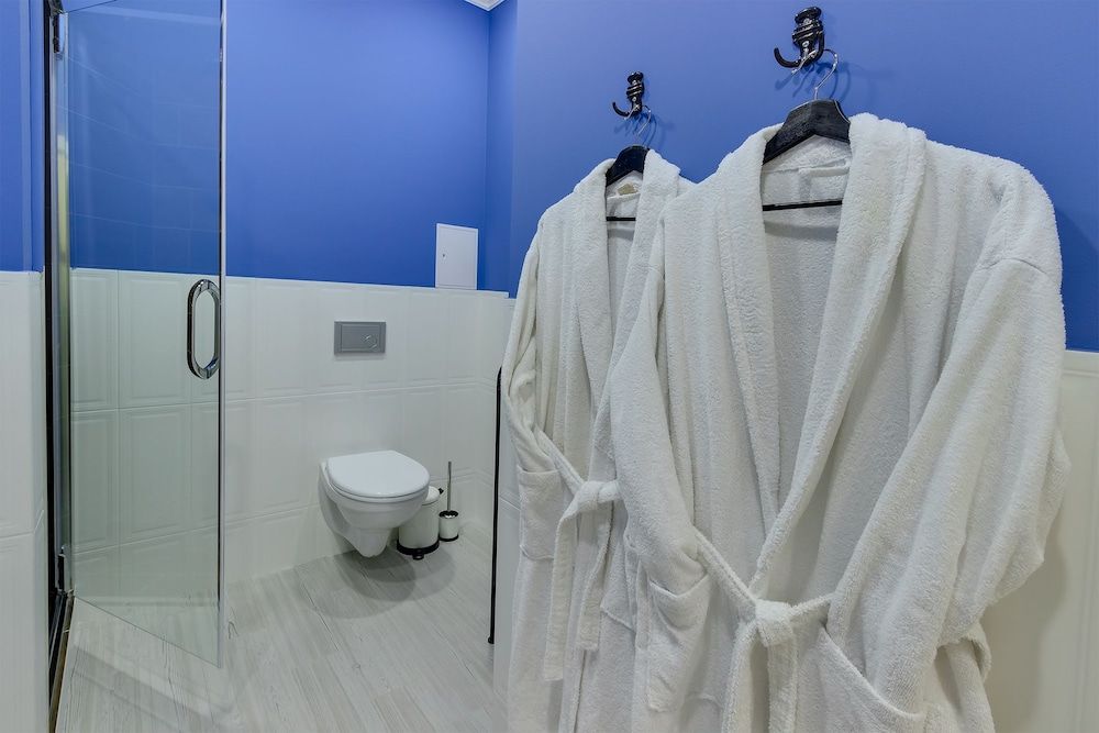 Opera Apartments Grand Apartment, 1 Queen Bed with Sofa bed, Ground Floor 6