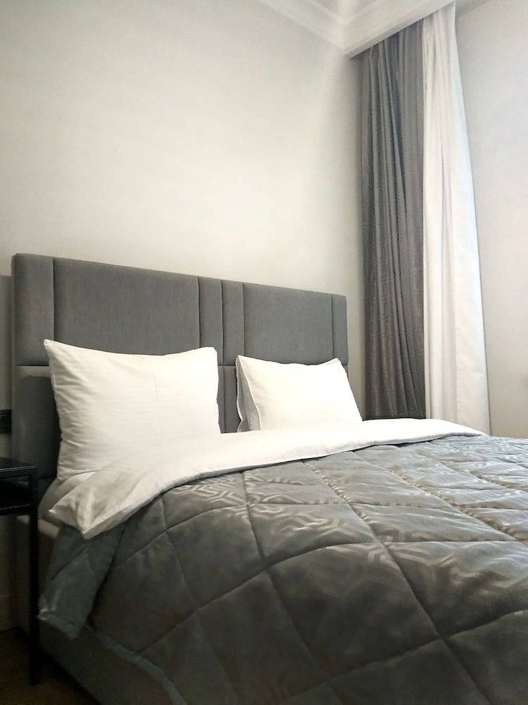 undefined Opera Apartments 6