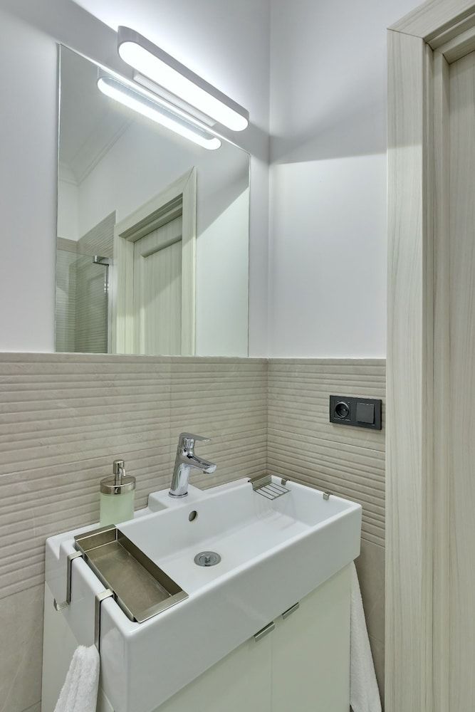 undefined Opera Apartments 10