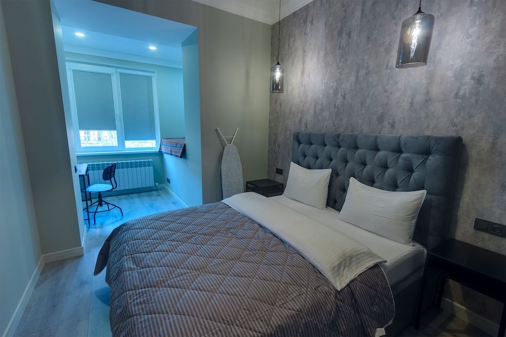 Opera Apartments Grand Apartment, 1 Queen Bed with Sofa bed, Ground Floor 3