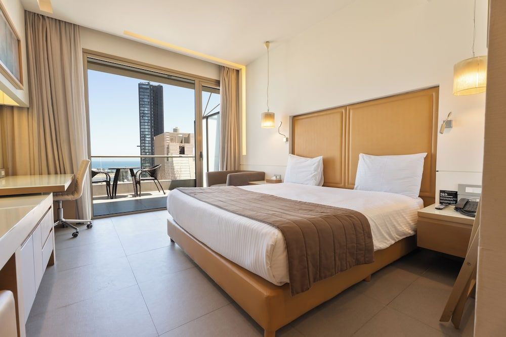 undefined Saifi Suites Hotel