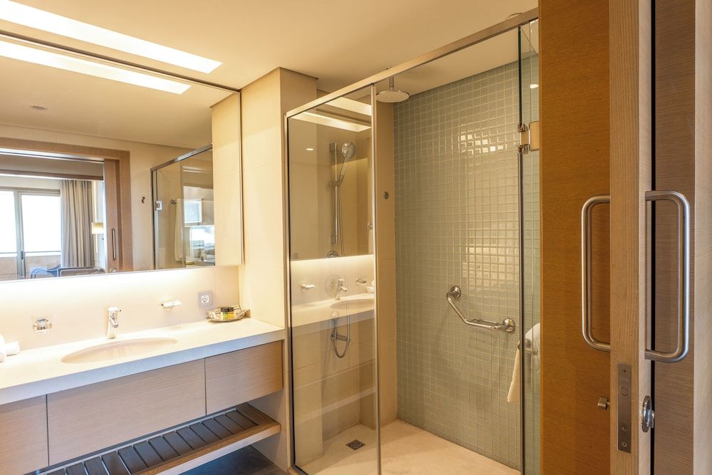 Saifi Suites Hotel Deluxe Double Room 28