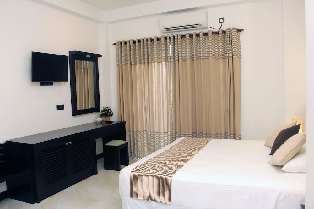 Ruth Villa Deluxe Double Room, Garden View 5