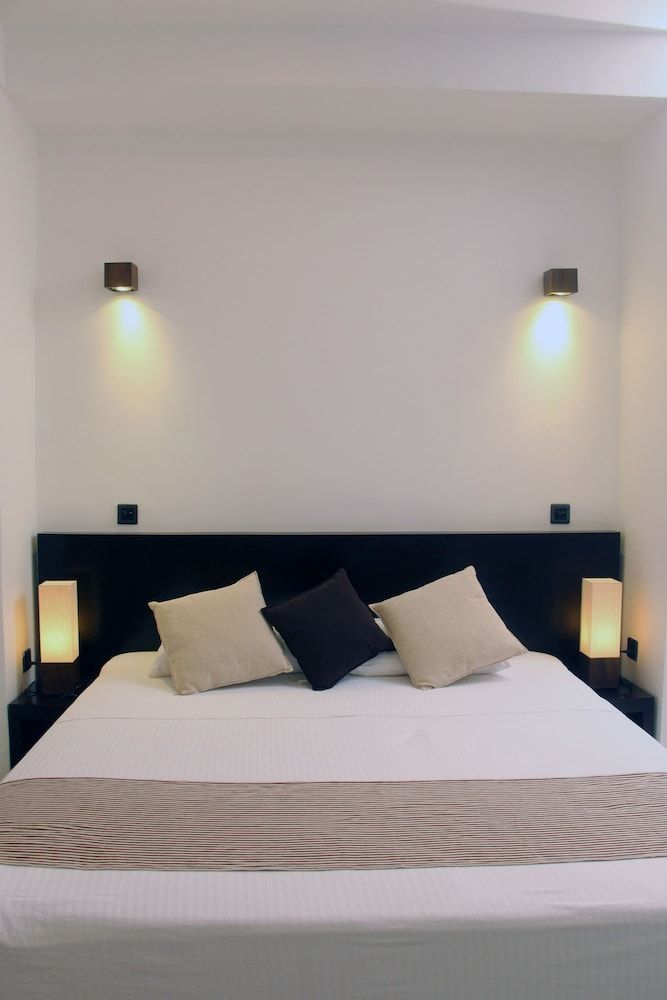 Ruth Villa Deluxe Double Room, Garden View 11