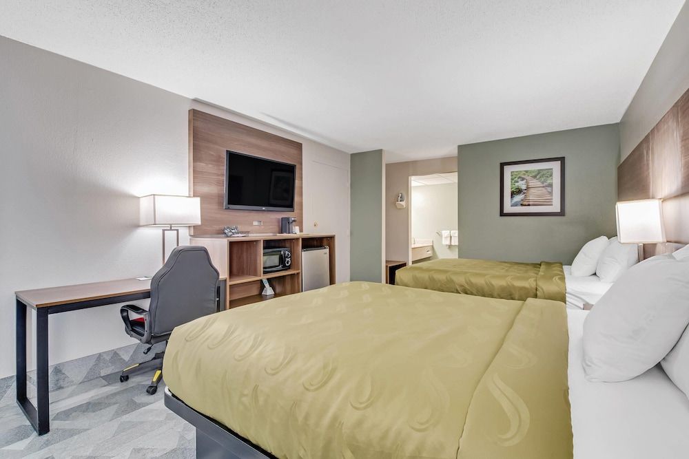 Room, 2 Queen Beds, Non Smoking