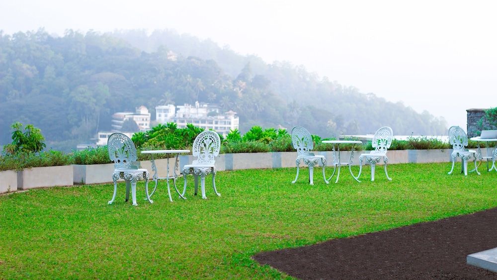 undefined Coffee Bungalow Kandy 9