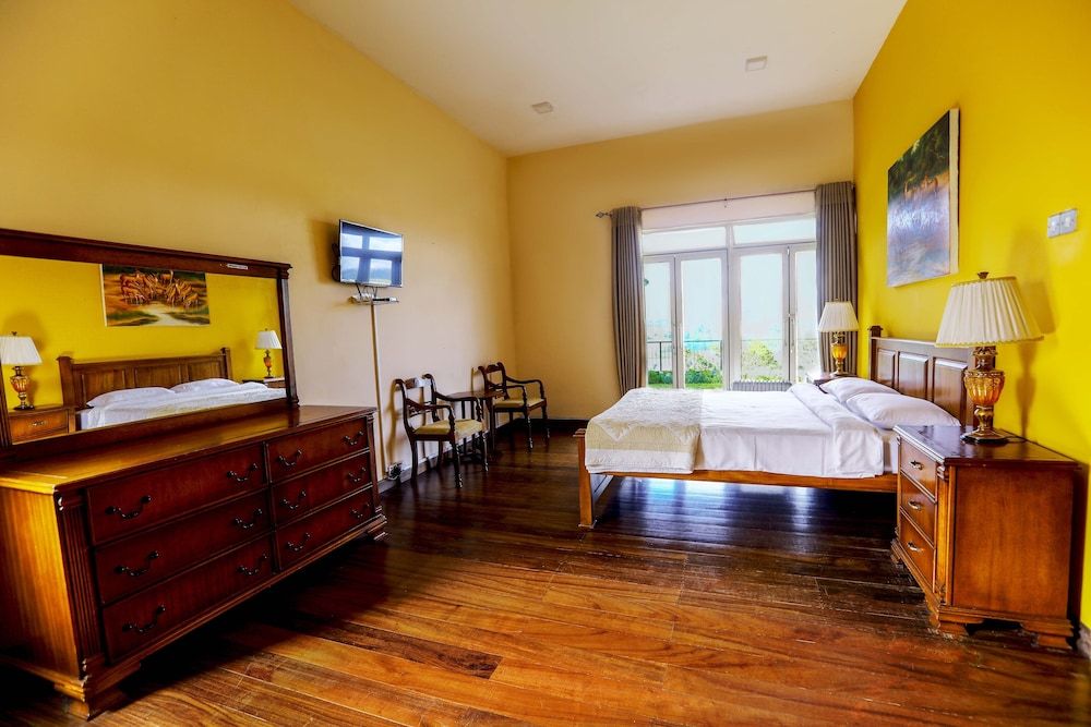 undefined Yoho Villa Acacia 3